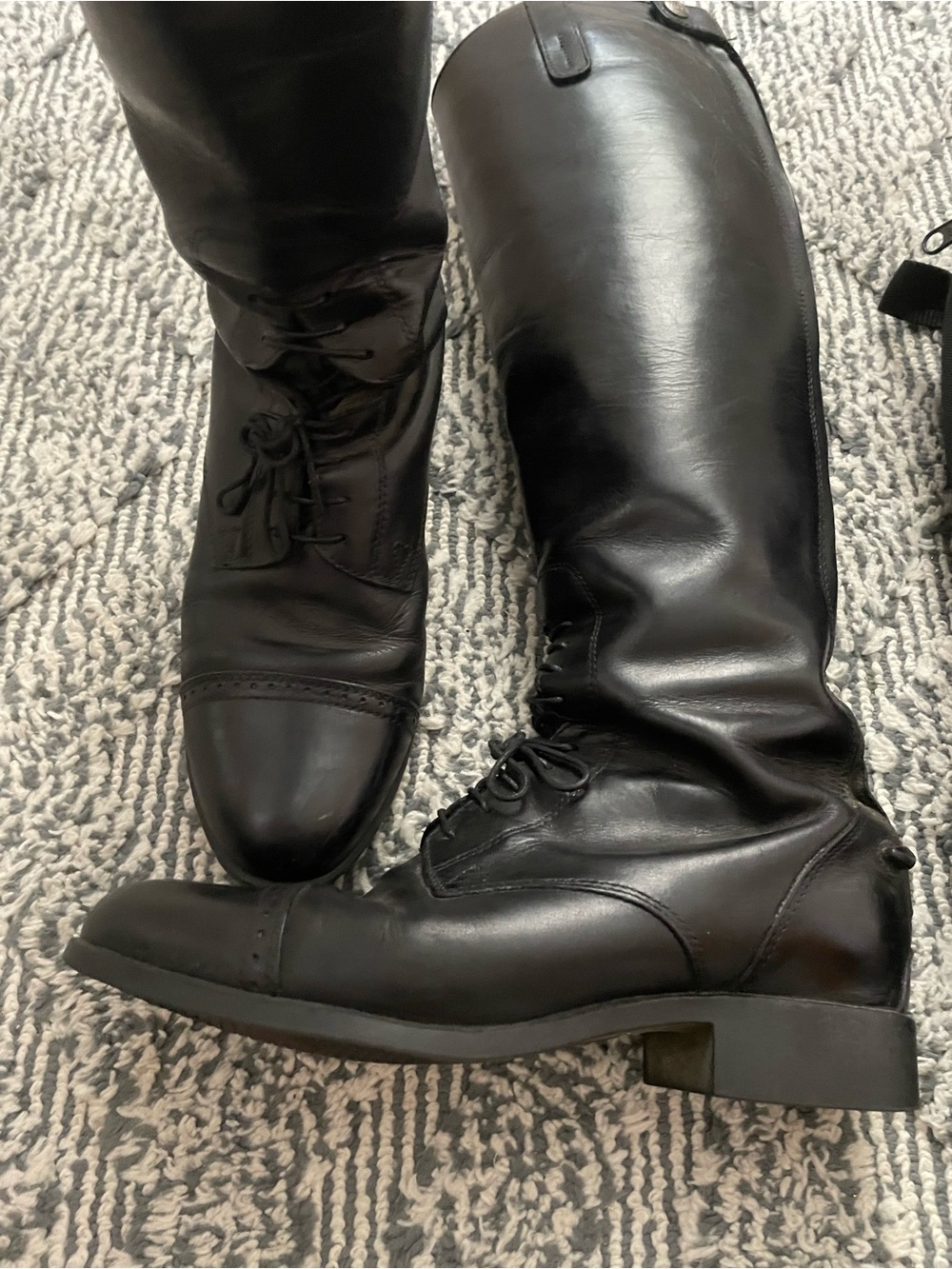 Riding boots and bag! - Picture 2 of 9